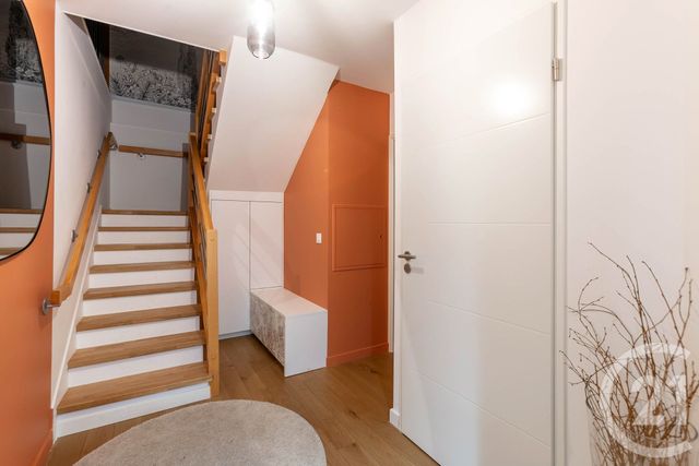 Appartement Duplex &agrave; louer - 6 pi&egrave;ces - 145 m2 - Suresnes - 92 - ILE-DE-FRANCE