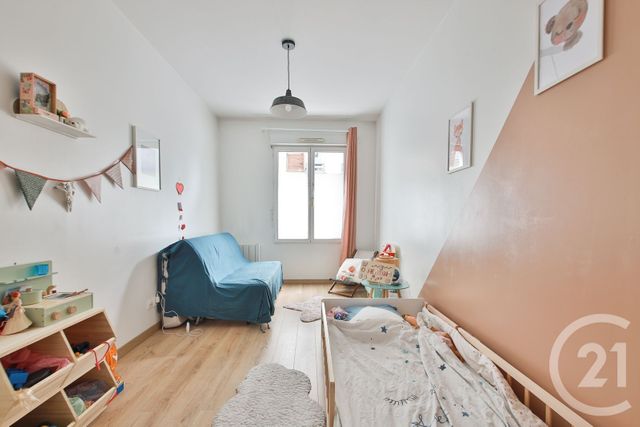 Appartement T3 &agrave; vendre - 3 pi&egrave;ces - 71,19 m2 - Asnieres Sur Seine - 92 - ILE-DE-FRANCE