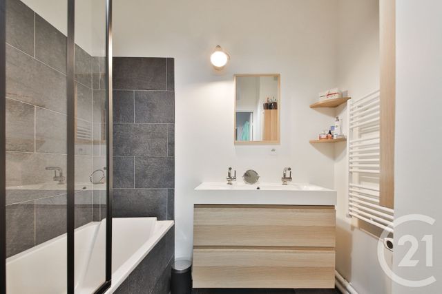 Appartement T3 &agrave; vendre - 3 pi&egrave;ces - 71,19 m2 - Asnieres Sur Seine - 92 - ILE-DE-FRANCE