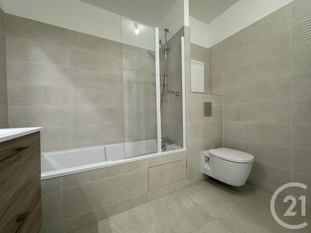 Appartement T2 &agrave; louer - 2 pi&egrave;ces - 41,69 m2 - Clamart - 92 - ILE-DE-FRANCE