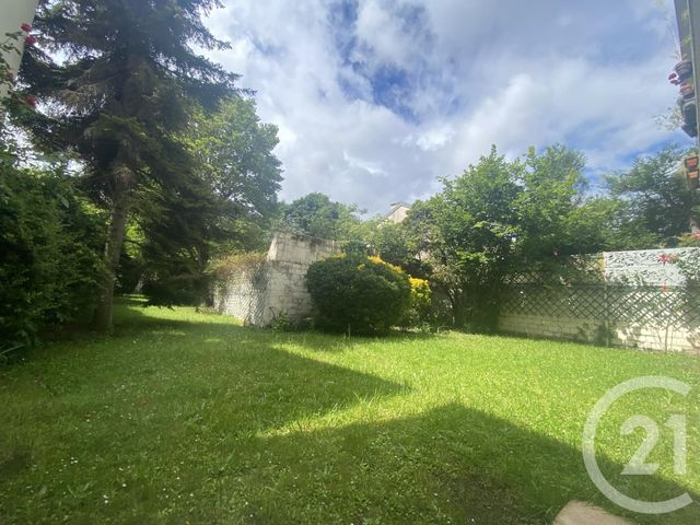 Appartement T4 &agrave; louer - 4 pi&egrave;ces - 81,95 m2 - Colombes - 92 - ILE-DE-FRANCE