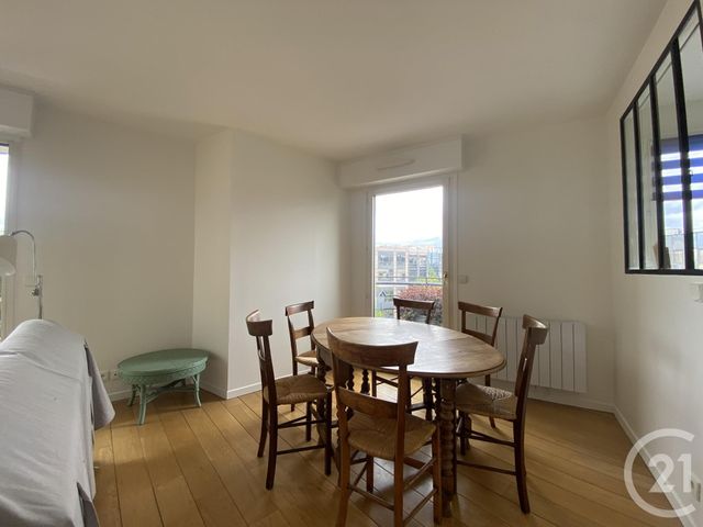 Appartement T3 &agrave; louer - 3 pi&egrave;ces - 76,42 m2 - Issy Les Moulineaux - 92 - ILE-DE-FRANCE
