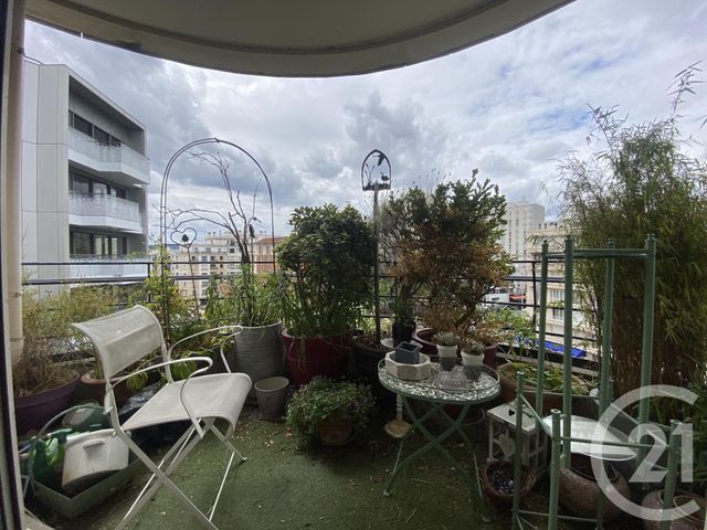 Appartement T3 &agrave; louer - 3 pi&egrave;ces - 76,42 m2 - Issy Les Moulineaux - 92 - ILE-DE-FRANCE