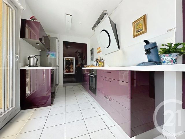 Appartement F4 à vendre - 4 pièces - 82,63 m2 - Uchaud - 30 - LANGUEDOC-ROUSSILLON