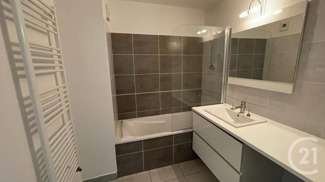 Appartement F2 &agrave; louer - 2 pi&egrave;ces - 41,75 m2 - Montferrier Sur Lez - 34 - LANGUEDOC-ROUSSILLON