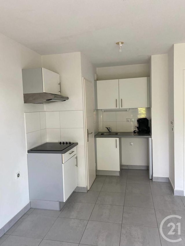 Appartement F2 &agrave; louer - 2 pi&egrave;ces - 41,75 m2 - Montferrier Sur Lez - 34 - LANGUEDOC-ROUSSILLON