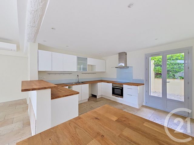 Maison &agrave; louer - 4 pi&egrave;ces - 140 m2 - Baillargues - 34 - LANGUEDOC-ROUSSILLON