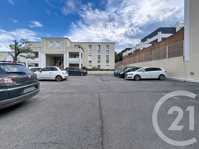Parking &agrave; vendre - 10 m2 - Montpellier - 34 - LANGUEDOC-ROUSSILLON