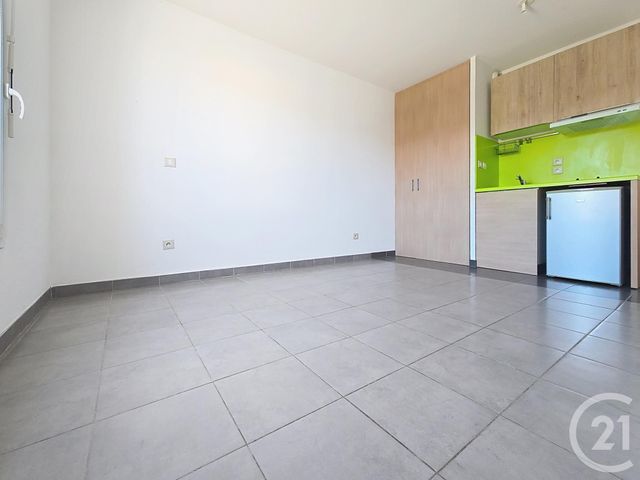 Appartement F1 &agrave; louer - 1 pi&egrave;ce - 22,42 m2 - Castelnau Le Lez - 34 - LANGUEDOC-ROUSSILLON