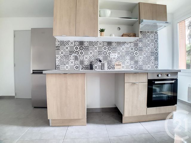 Appartement F5 &agrave; louer - 5 pi&egrave;ces - 70,83 m2 - Montpellier - 34 - LANGUEDOC-ROUSSILLON