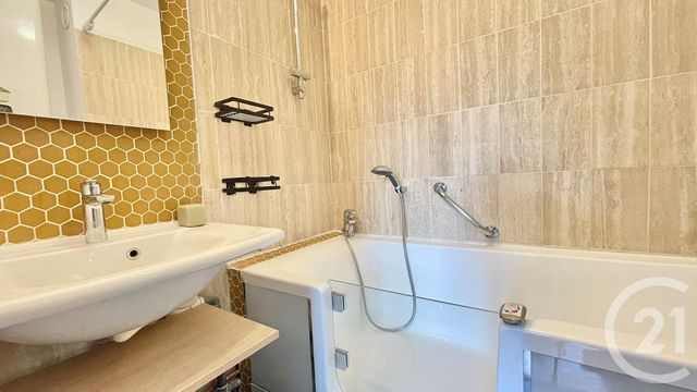 Appartement Studio &agrave; louer - 1 pi&egrave;ce - 25,15 m2 - Lille - 59 - NORD-PAS-DE-CALAIS