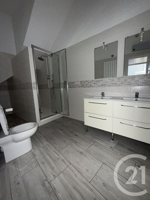 Maison à louer - 3 pièces - 88,12 m2 - Lille - 59 - NORD-PAS-DE-CALAIS