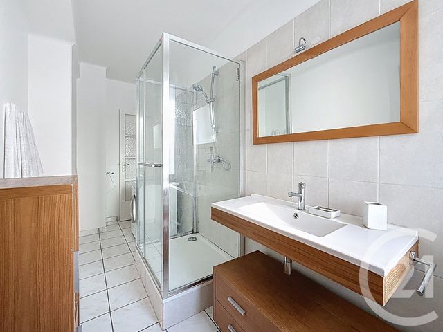 Appartement T2 à louer - 2 pièces - 50,60 m2 - Lille - 59 - NORD-PAS-DE-CALAIS