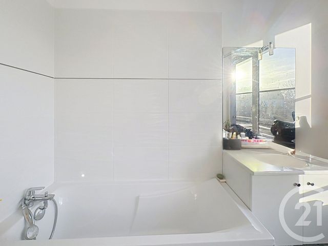 Appartement T4 à vendre - 4 pièces - 89,20 m2 - Lille - 59 - NORD-PAS-DE-CALAIS