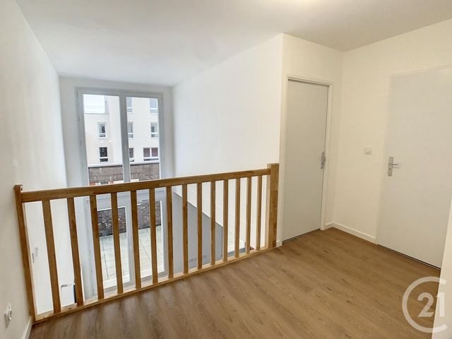 Appartement F4 à louer - 4 pièces - 76,40 m2 - Lille - 59 - NORD-PAS-DE-CALAIS