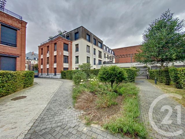 Appartement T2 à louer - 2 pièces - 54,89 m2 - Lille - 59 - NORD-PAS-DE-CALAIS