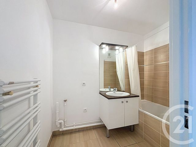 Appartement T2 &agrave; louer - 2 pi&egrave;ces - 54,89 m2 - Lille - 59 - NORD-PAS-DE-CALAIS