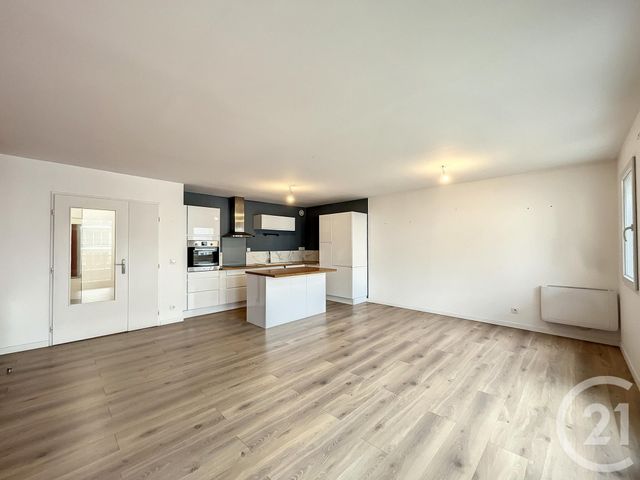 Appartement T3 &agrave; louer - 3 pi&egrave;ces - 81,41 m2 - Lille - 59 - NORD-PAS-DE-CALAIS