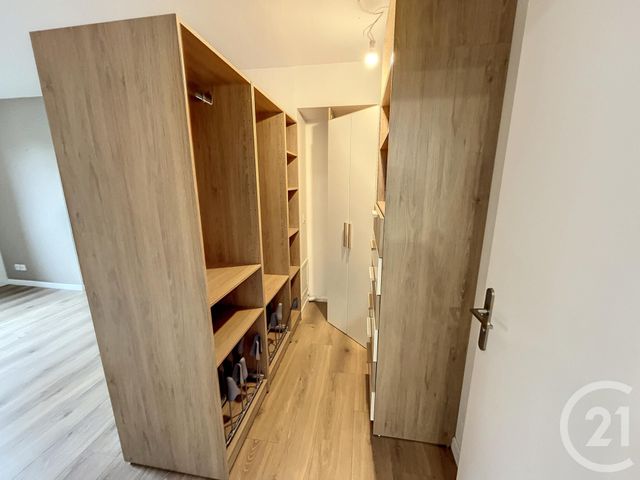 Appartement T3 &agrave; louer - 3 pi&egrave;ces - 81,41 m2 - Lille - 59 - NORD-PAS-DE-CALAIS