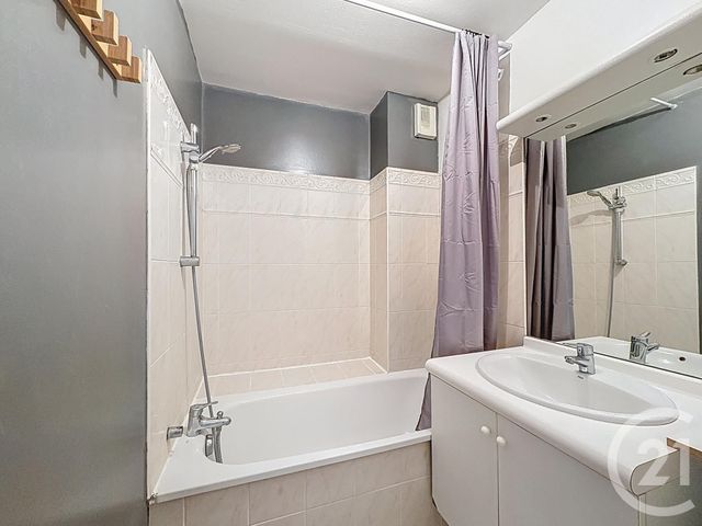 Appartement T2 &agrave; louer - 2 pi&egrave;ces - 44,34 m2 - Lille - 59 - NORD-PAS-DE-CALAIS