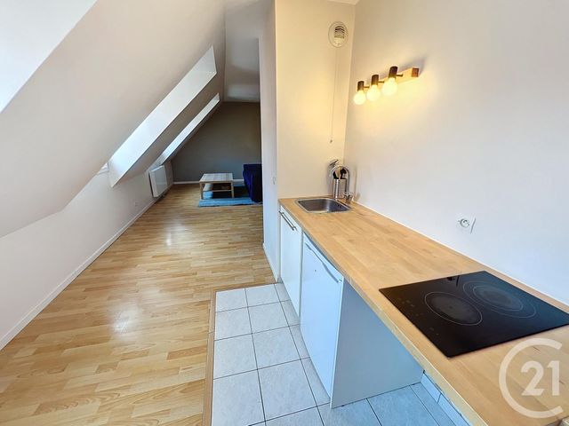 Appartement T2 &agrave; louer - 2 pi&egrave;ces - 45 m2 - Lille - 59 - NORD-PAS-DE-CALAIS