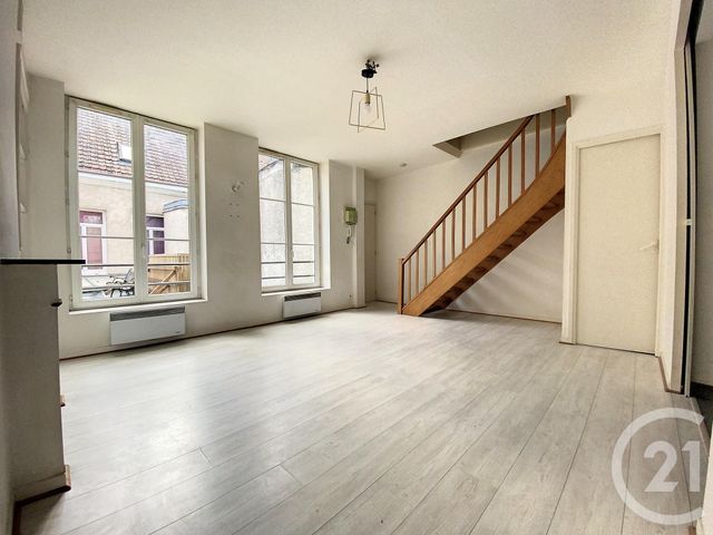 Appartement F4 &agrave; louer - 4 pi&egrave;ces - 60,93 m2 - Lille - 59 - NORD-PAS-DE-CALAIS