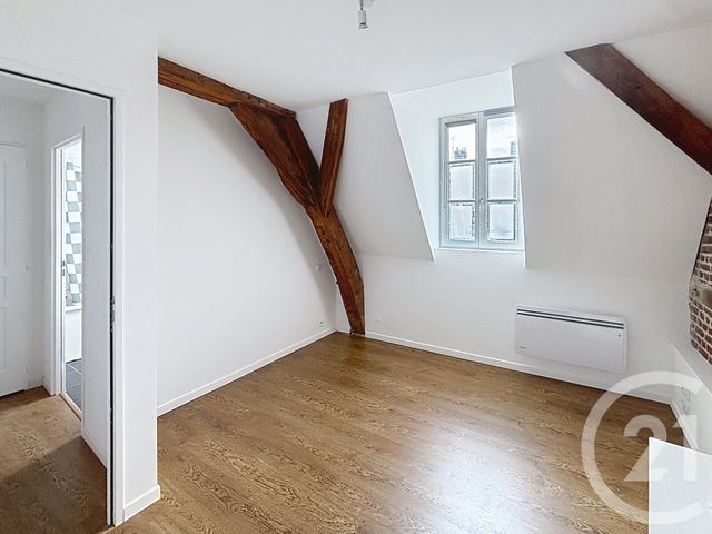 Appartement T1 &agrave; louer - 1 pi&egrave;ce - 65 m2 - Lille - 59 - NORD-PAS-DE-CALAIS