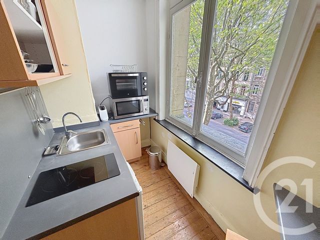 Appartement Studio &agrave; louer - 1 pi&egrave;ce - 40 m2 - Lille - 59 - NORD-PAS-DE-CALAIS