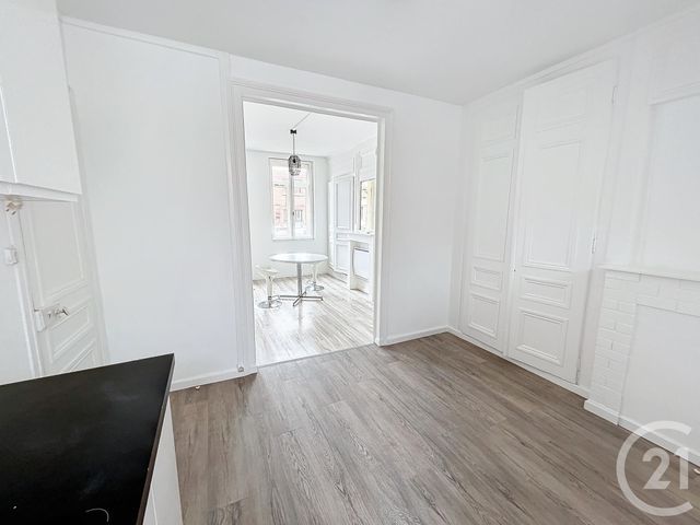 Appartement T1 &agrave; louer - 1 pi&egrave;ce - 35,81 m2 - Lille - 59 - NORD-PAS-DE-CALAIS