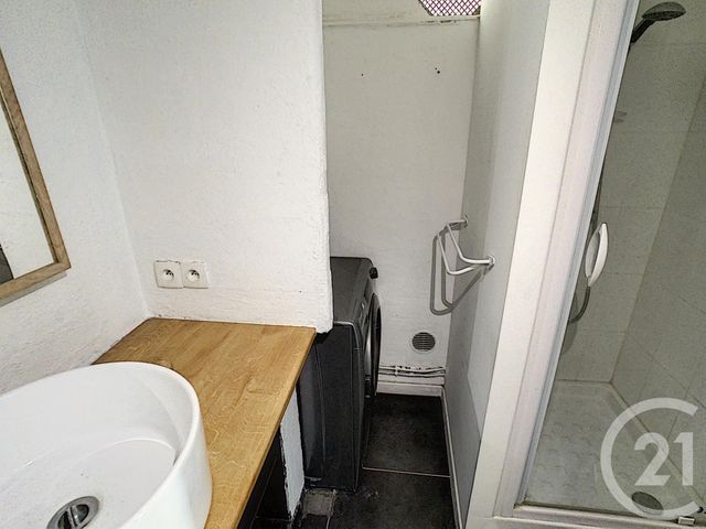 Appartement T2 &agrave; louer - 2 pi&egrave;ces - 37,14 m2 - La Madeleine - 59 - NORD-PAS-DE-CALAIS