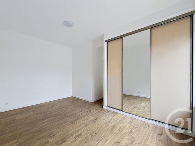 Appartement T3 &agrave; louer - 3 pi&egrave;ces - 60,67 m2 - Lille - 59 - NORD-PAS-DE-CALAIS