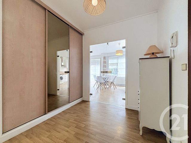 Appartement T3 &agrave; louer - 3 pi&egrave;ces - 70,10 m2 - Lille - 59 - NORD-PAS-DE-CALAIS