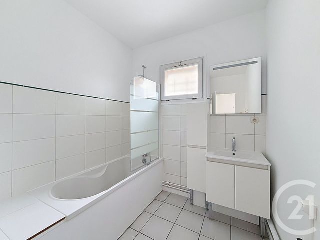 Appartement T3 &agrave; louer - 3 pi&egrave;ces - 60,37 m2 - Lille - 59 - NORD-PAS-DE-CALAIS