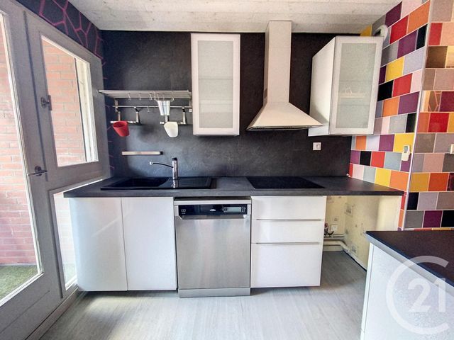 Appartement T2 &agrave; louer - 2 pi&egrave;ces - 46,50 m2 - Lille - 59 - NORD-PAS-DE-CALAIS