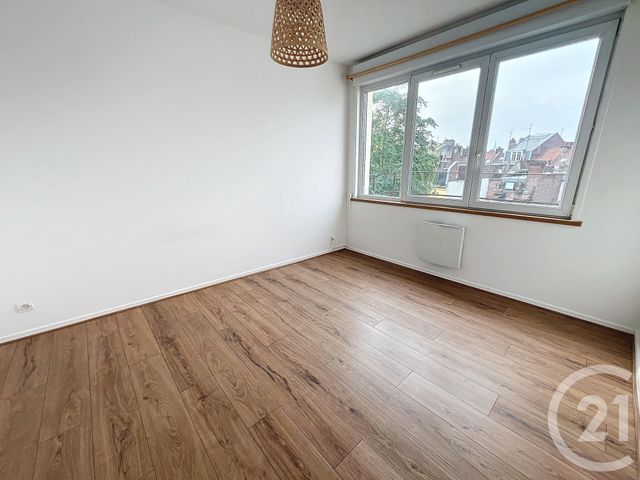 Appartement T3 &agrave; louer - 3 pi&egrave;ces - 52,15 m2 - Lille - 59 - NORD-PAS-DE-CALAIS