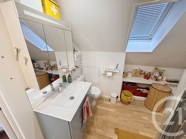 Maison &agrave; louer - 4 pi&egrave;ces - 97,90 m2 - Lille - 59 - NORD-PAS-DE-CALAIS