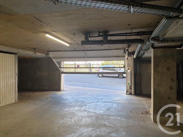 Parking &agrave; louer - 13 m2 - Lyon - 69004 - RHONE-ALPES