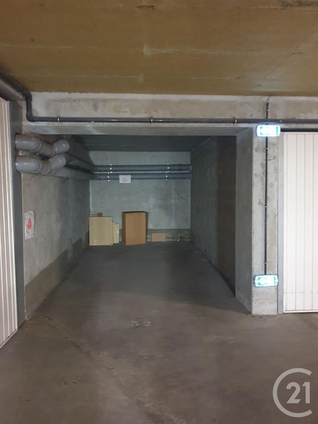 Parking &agrave; louer - 13 m2 - Lyon - 69004 - RHONE-ALPES