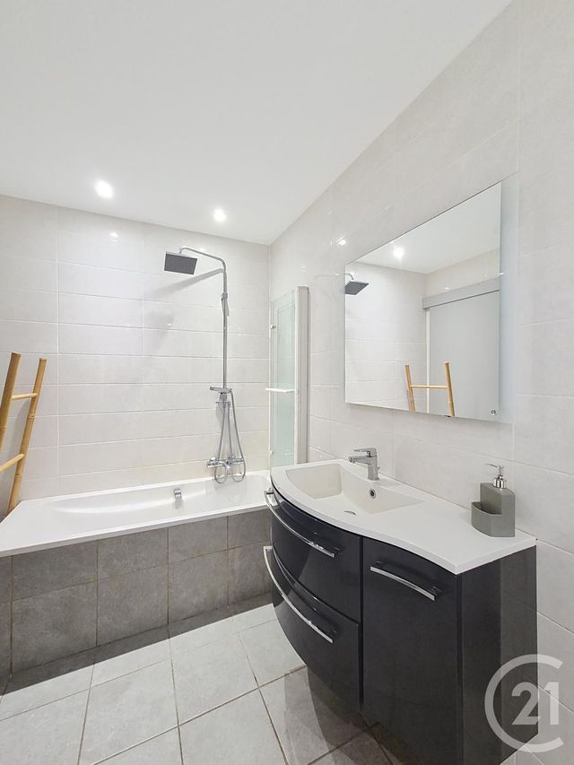 Appartement T5 &agrave; vendre - 5 pi&egrave;ces - 124,53 m2 - Lyon - 69004 - RHONE-ALPES