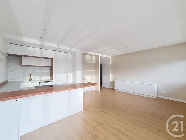 Appartement T4 &agrave; vendre - 4 pi&egrave;ces - 81,75 m2 - Caluire Et Cuire - 69 - RHONE-ALPES