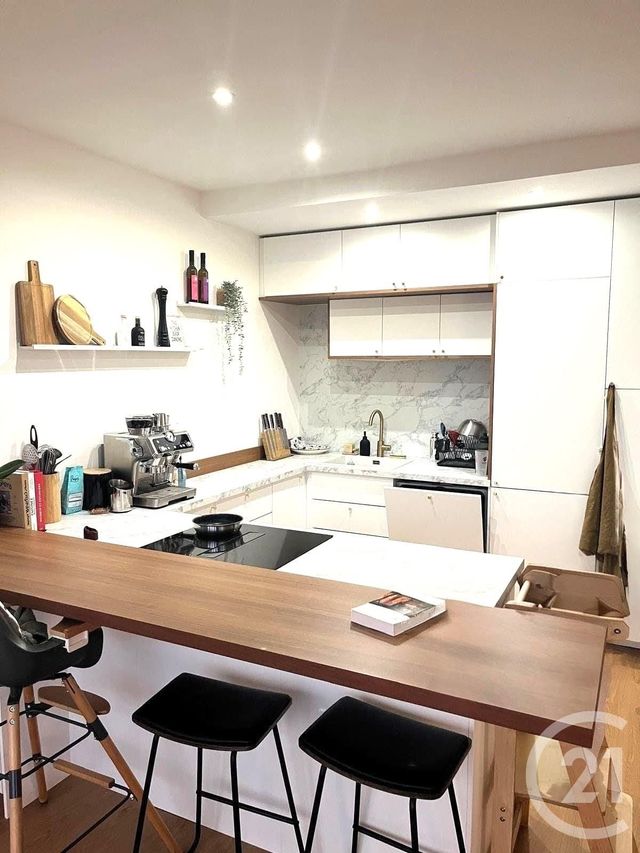 Appartement T4 &agrave; vendre - 4 pi&egrave;ces - 81,75 m2 - Caluire Et Cuire - 69 - RHONE-ALPES