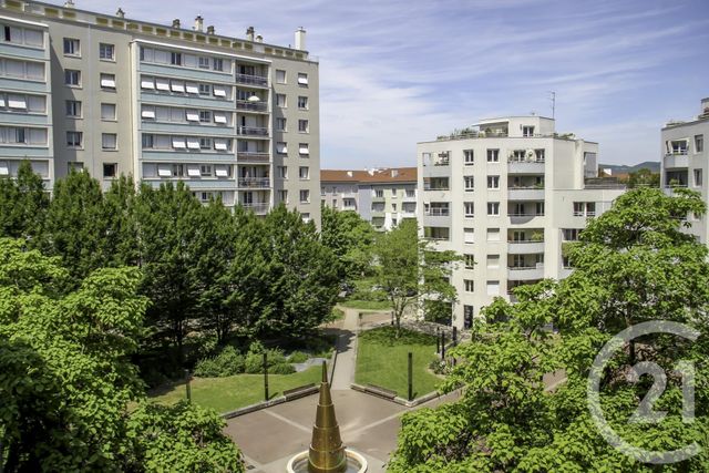 parking - LYON - 69004