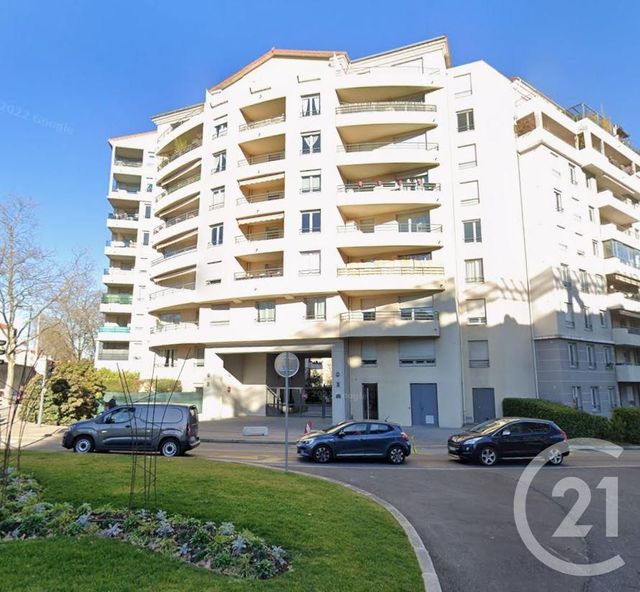 Appartement T3 &agrave; vendre - 3 pi&egrave;ces - 73,03 m2 - Caluire Et Cuire - 69 - RHONE-ALPES