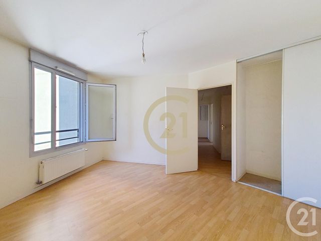 Appartement T3 &agrave; vendre - 3 pi&egrave;ces - 73,03 m2 - Caluire Et Cuire - 69 - RHONE-ALPES