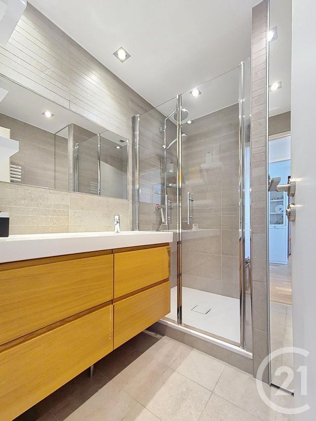 Appartement T3 &agrave; vendre - 3 pi&egrave;ces - 68,22 m2 - Lyon - 69004 - RHONE-ALPES