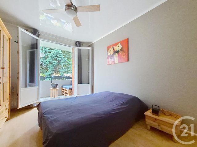 Appartement T4 &agrave; vendre - 4 pi&egrave;ces - 85,22 m2 - Caluire Et Cuire - 69 - RHONE-ALPES