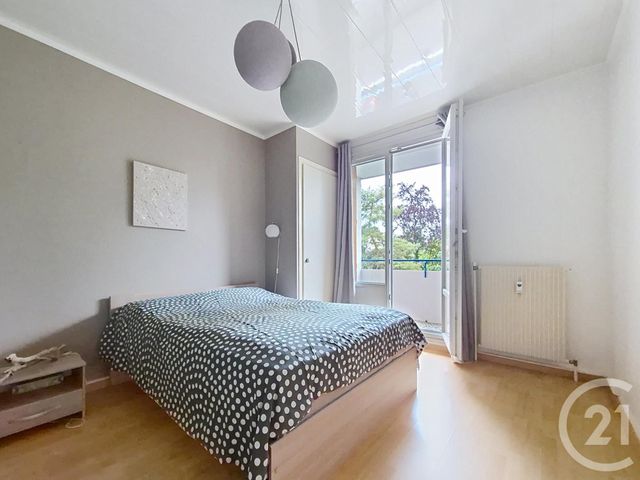 Appartement T4 &agrave; vendre - 4 pi&egrave;ces - 85,22 m2 - Caluire Et Cuire - 69 - RHONE-ALPES