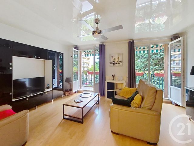 Appartement T4 &agrave; vendre - 4 pi&egrave;ces - 85,22 m2 - Caluire Et Cuire - 69 - RHONE-ALPES