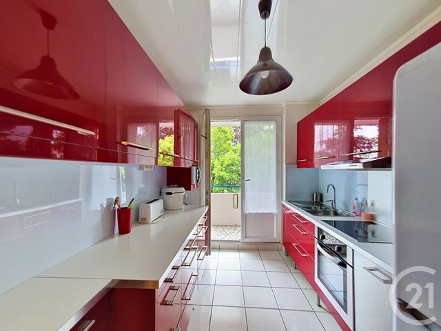 Appartement T4 &agrave; vendre - 4 pi&egrave;ces - 85,22 m2 - Caluire Et Cuire - 69 - RHONE-ALPES