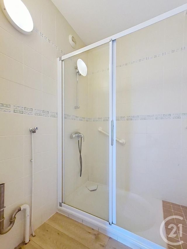 Appartement T4 &agrave; vendre - 4 pi&egrave;ces - 86,01 m2 - Caluire Et Cuire - 69 - RHONE-ALPES